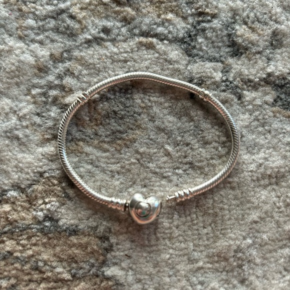 Pandora Moments Heart Clasp Snake Chain Bracelet Size 6.7 - Picture 10 of 12